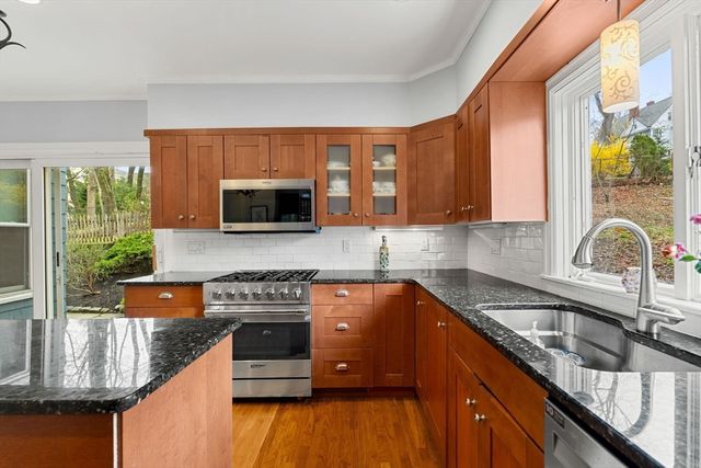 13 Mount Ida Ter 13, Newton, MA 02458