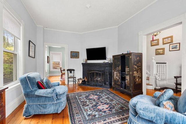 13 Mount Ida Ter 13, Newton, MA 02458