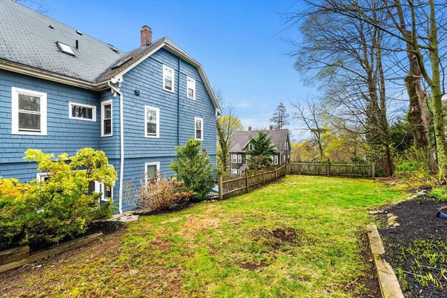 13 Mount Ida Ter 13, Newton, MA 02458