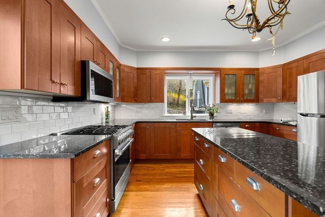 13 Mount Ida Ter 13, Newton, MA 02458