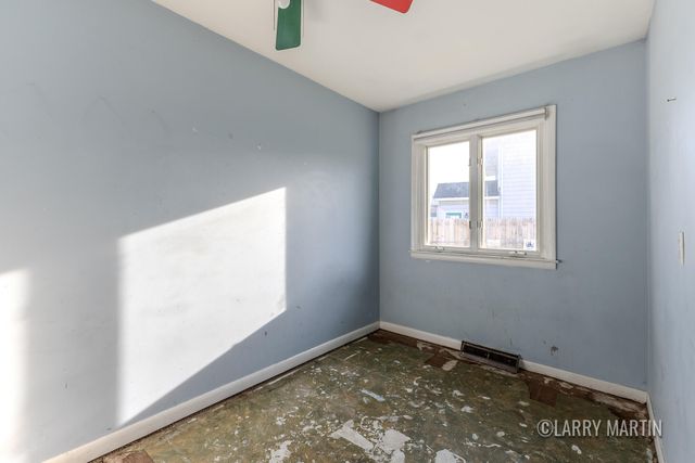 2530 De Hoop Avenue, Wyoming, MI 49509