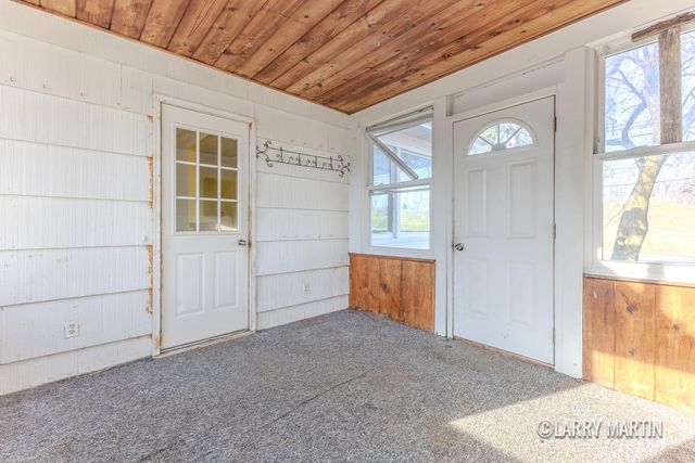 2530 De Hoop Avenue, Wyoming, MI 49509