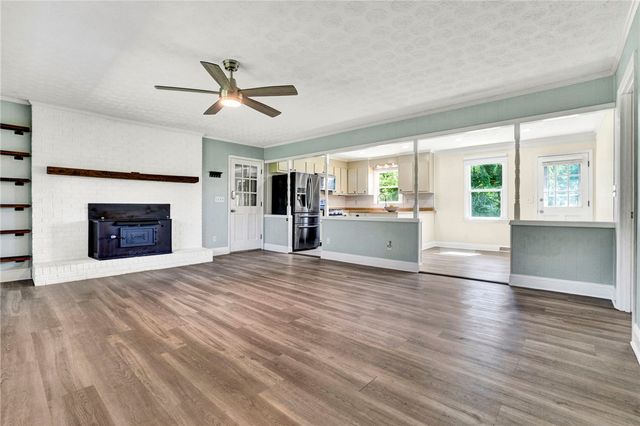 209 Hickory Drive, Easley, SC 29642