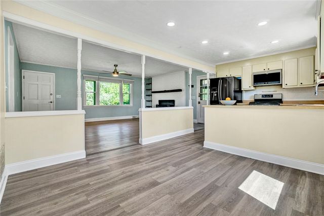 209 Hickory Drive, Easley, SC 29642