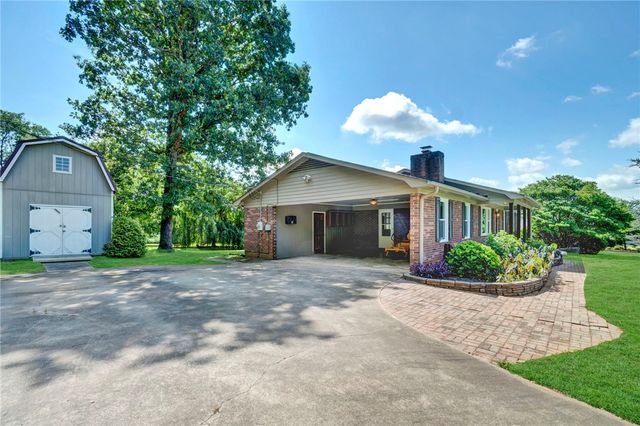 209 Hickory Drive, Easley, SC 29642