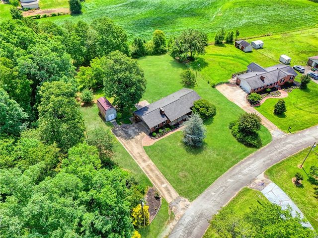 209 Hickory Drive, Easley, SC 29642