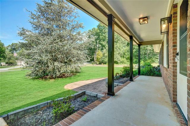 209 Hickory Drive, Easley, SC 29642