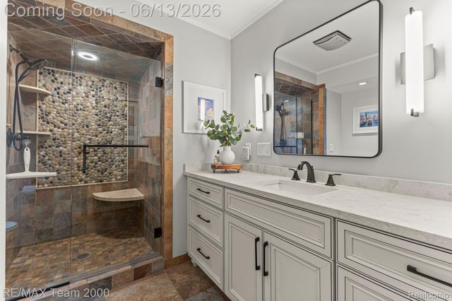 137 N Brady Road, Dearborn, MI 48124
