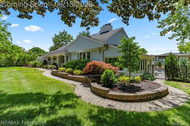 137 N Brady Road, Dearborn, MI 48124