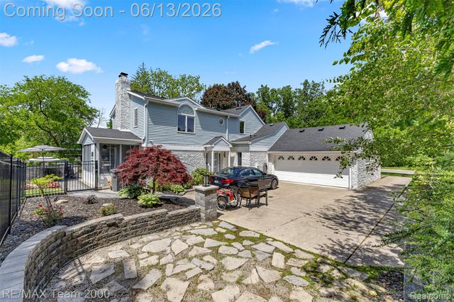 137 N Brady Road, Dearborn, MI 48124