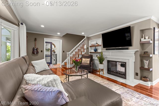 137 N Brady Road, Dearborn, MI 48124