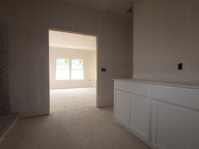9400 Corvallis DR, Austin, TX 78747