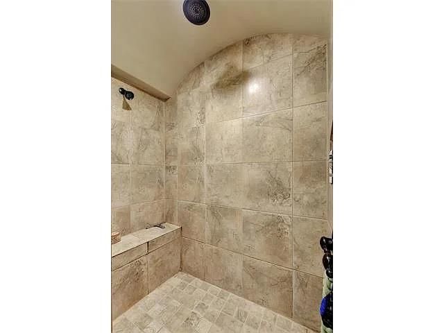 1008 Blackman CT, Hutto, TX 78634