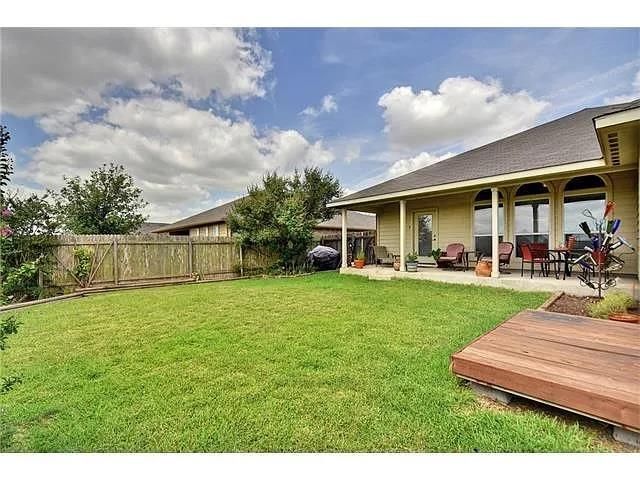 1008 Blackman CT, Hutto, TX 78634
