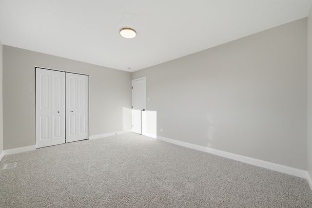 20020 S Sycamore Drive, Frankfort, IL 60423