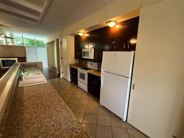 158 Nike Drive, Calhoun, GA 30701