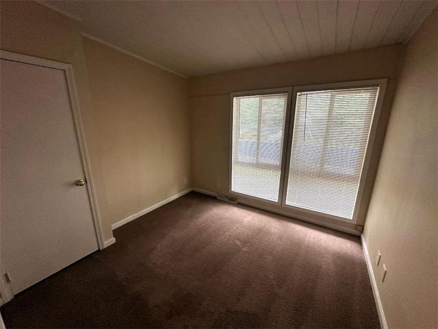 158 Nike Drive, Calhoun, GA 30701