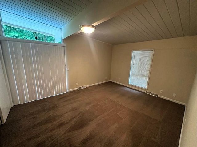 158 Nike Drive, Calhoun, GA 30701