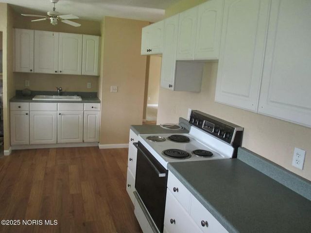 1715 E Benwick Road, Toledo, OH 43613