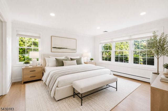 63 Park Ave, Wyckoff Twp., NJ 07481
