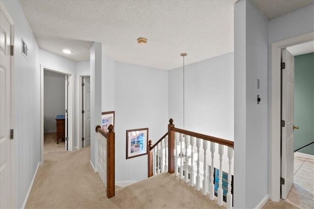 8315 Richards Road, Lenexa, KS 66215