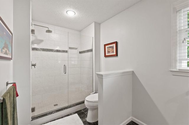 8315 Richards Road, Lenexa, KS 66215