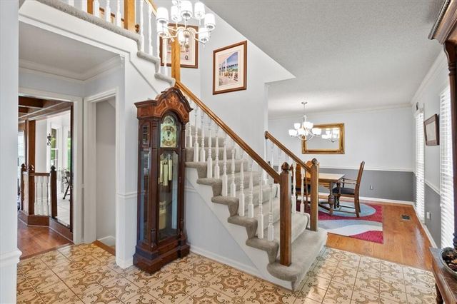 8315 Richards Road, Lenexa, KS 66215