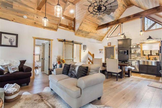 227 Fir Lane, Ellijay, GA 30540