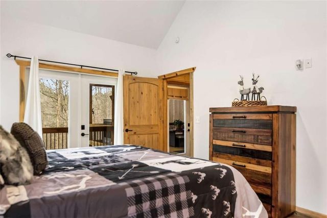 227 Fir Lane, Ellijay, GA 30540