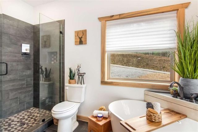 227 Fir Lane, Ellijay, GA 30540