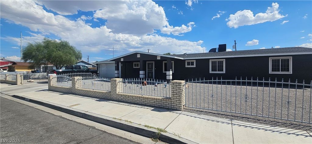 1221 Jefferson Avenue, Las Vegas, NV 89106 — photo 2