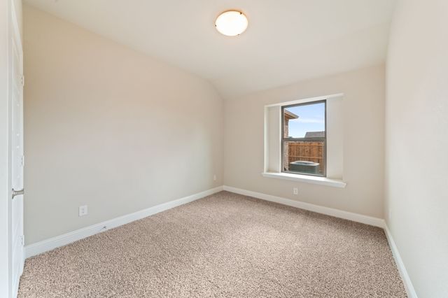 612 Kyle Drive, Tioga, TX 76271