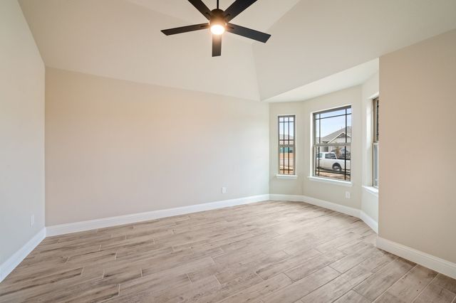 612 Kyle Drive, Tioga, TX 76271