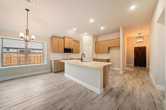 612 Kyle Drive, Tioga, TX 76271