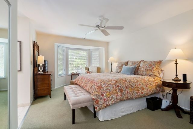 753 W Dickens Avenue, Chicago, IL 60614