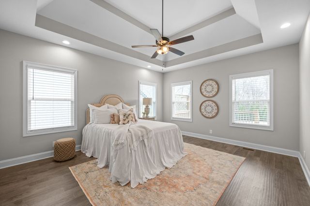 1592 Charles Bell Rd, Clarksville, TN 37040
