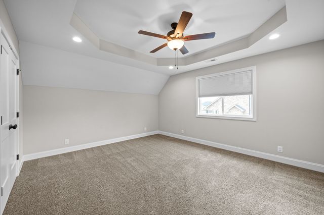 1592 Charles Bell Rd, Clarksville, TN 37040