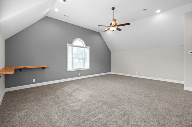 1592 Charles Bell Rd, Clarksville, TN 37040