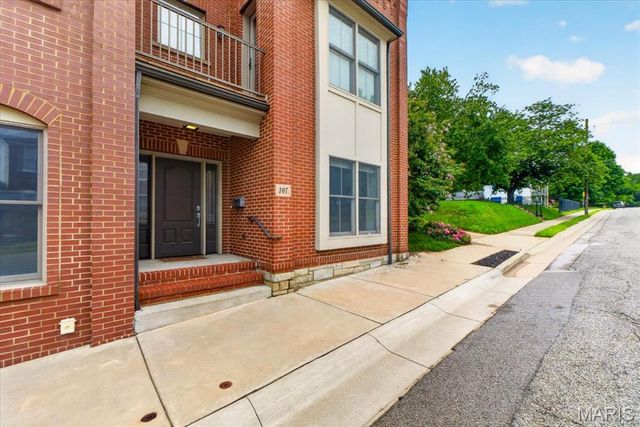 107 E Main Street, Washington, MO 63090