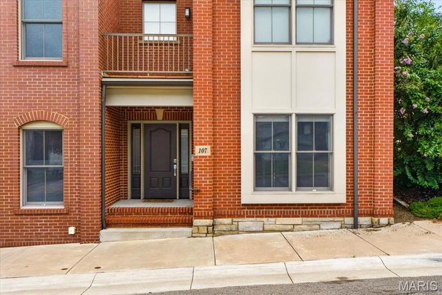 107 E Main Street, Washington, MO 63090
