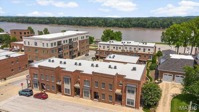 107 E Main Street, Washington, MO 63090