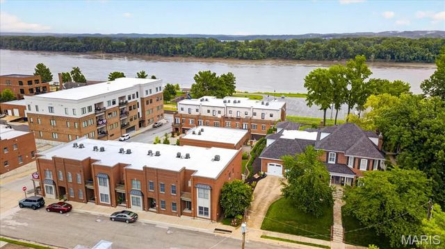 107 E Main Street, Washington, MO 63090
