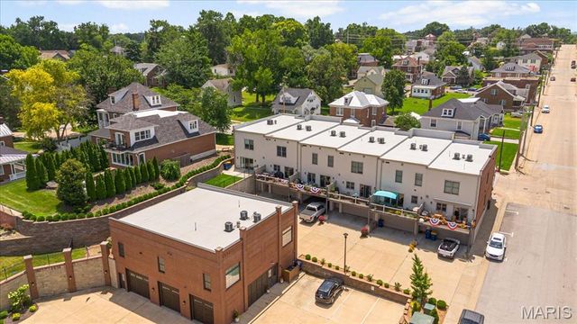 107 E Main Street, Washington, MO 63090
