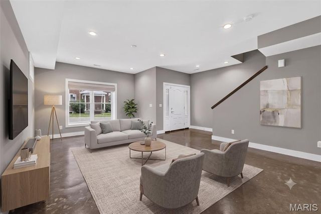 107 E Main Street, Washington, MO 63090