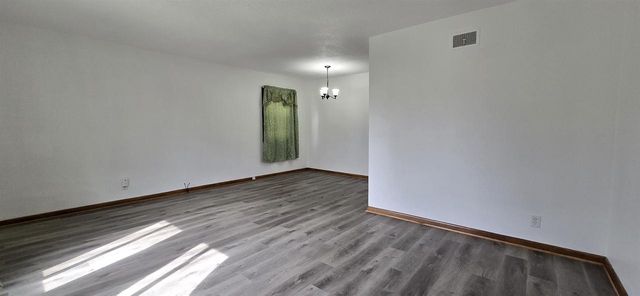 7930 W CONGRESS STREET, Milwaukee, WI 53218