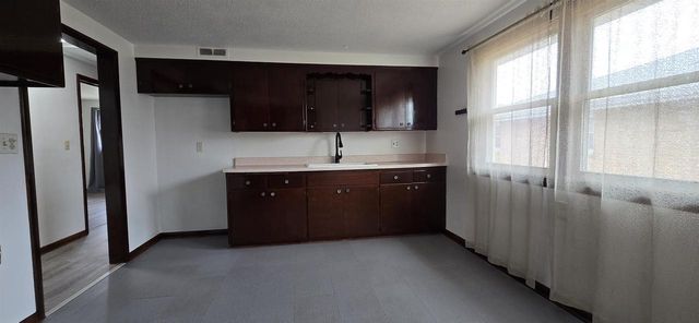 7930 W CONGRESS STREET, Milwaukee, WI 53218