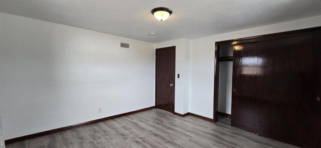 7930 W CONGRESS STREET, Milwaukee, WI 53218