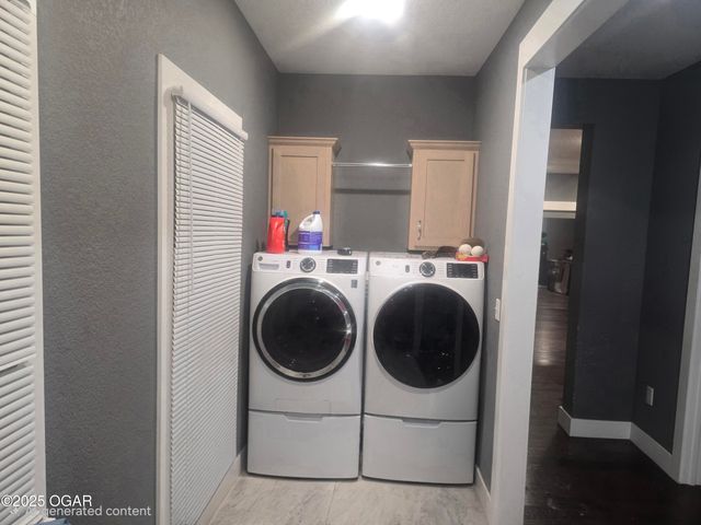 511 S Jackson Avenue, Joplin, MO 64801