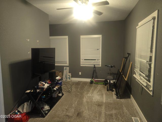 511 S Jackson Avenue, Joplin, MO 64801