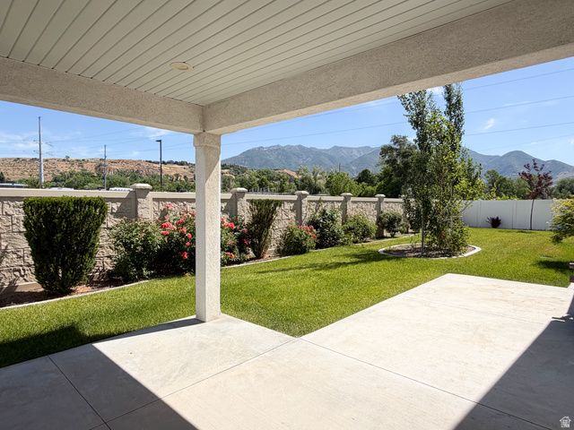 620 E RIVERSIDE WAY, South Weber, UT 84405
